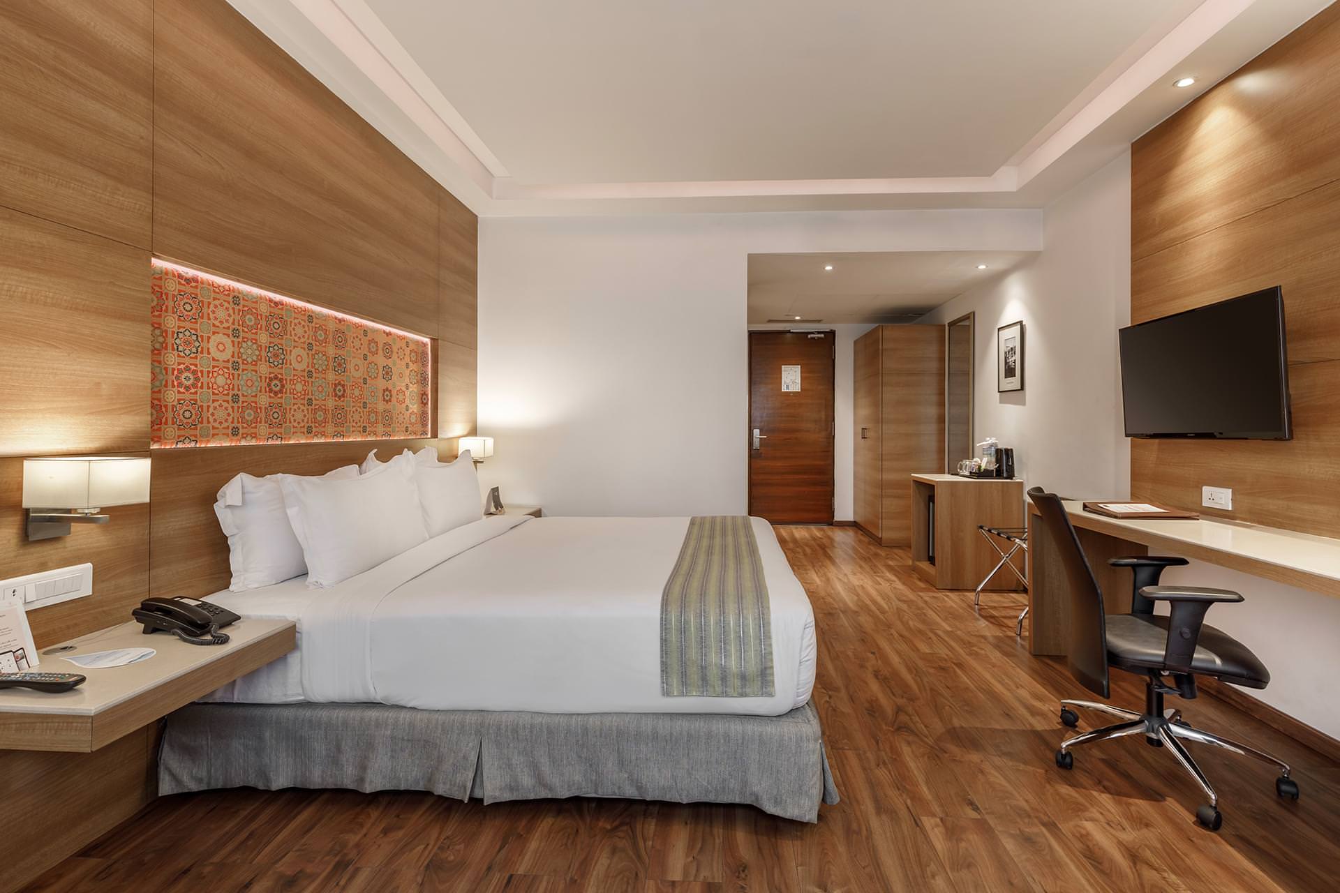 Room image 3